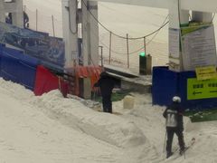 -乔波室内滑雪场