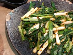 -何师烧烤·香辣蟹·川菜·30年老品牌(太古里旗舰店)