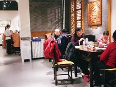 大堂-北平食府·北京烤鸭(北京西站六里桥店)