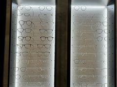 -肆兮眼镜·蔡司·徕卡战略合作店(大坪店)