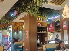 大堂-胡胖子专业长沙菜(衡山路店)