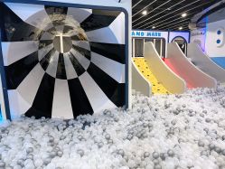 -Land Mark 蓝马乐园(印象城店)