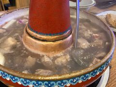 -毛辣果·贵州红酸汤牛肉火锅(西单店)
