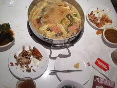-七欣天香辣蟹火锅(闵行浦江欢乐颂店)