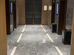 -泓历皇朝酒店(东亭店)