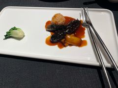 葱烧海参配乌米菌-鲁采LU STYLE(新天地店)