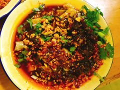 -拈签一笑黄牛肉辣卤串串