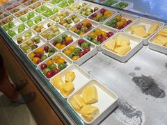 -涨巢·潮玩水疗局