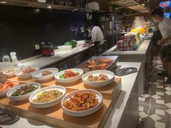 -钱小奴海鲜自助黑金店(杭州滨江龙湖店)