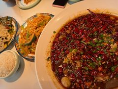 -亚伟瓦罐面美食城(淇县总店)