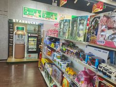 -窦店服务区-停车场