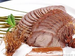 五香酱牛肉-红鼎豆捞·非遗鲍皇汤火锅(宝丰路店)