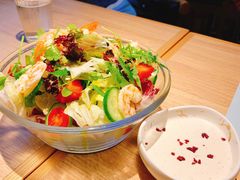 脆甜鲜虾沙拉-幸薈飯堂