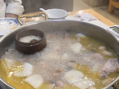 -朴小妹人参鸡汤火锅(长白山万达店)