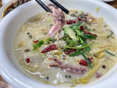 酸菜虾姑-无招牌