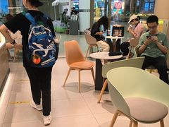 -奈雪的茶(花城汇中区PRO店)