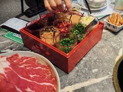 -禄婶鸡煲·打边炉