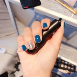 -杨美丽·美甲美睫