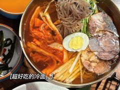 -明洞阿姨·韩式酱蟹烤肉·创意料理(三元桥店)