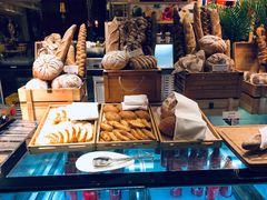 -盛宴标帜西餐厅龙虾.鲍鱼•牛排(重庆喜来登大酒店)