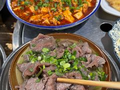 -乐山食古香跷脚牛肉