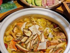 -菌彩云南野生菌火锅(新亚洲店)