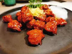 红酒泡沫牛仔粒-荟廷·晶萃(陆家嘴尚悦湾店)