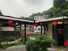 -湘力力小院·鱼汤泡饭(枫林路店)