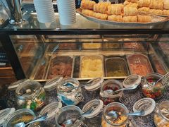 -美食汇自助餐厅(成都万达瑞华酒店)
