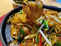 干炒牛河-花少爷·鲜虾干贝粥(延安万达店)