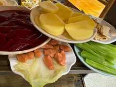 -肖肖酸萝卜鱼火锅(总店)