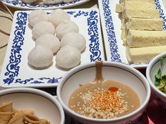 -东镇老火锅(长春路首店)