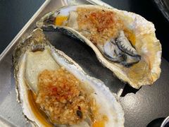 蒜蓉烤蚝王-蚝美人·生蚝海鲜烧烤(茶花园店)