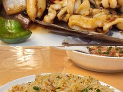-鹏城人家海鲜酒家·23年老字号(较场尾店)