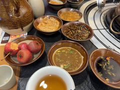 -阿山卓·野生菌火锅·纳西火塘烤肉