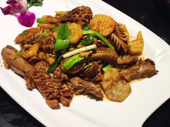 -闫府私房菜·百年鲁菜(恒隆店)
