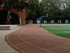 -武汉市第四中学