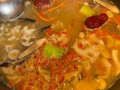 -芸鲜季·云南野生菌餐厅· 云南风物味研社(闵行店)