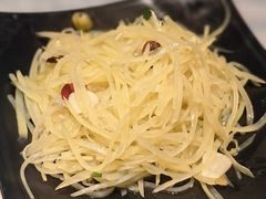 酸辣土豆丝-怪怪龙虾·来自江苏盱眙(惊驾路店)