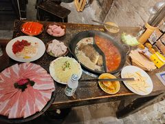 九记红油锅-赵九记呱呱老火锅(钟楼总店)
