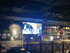 -麦凯伦烧烤·精酿超级工厂店(金桥总店)