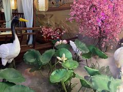 -韵秋荷(宝山龙湖天街店)