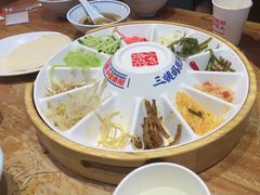 三姨妈丝娃娃-怪噜范·老贵阳街头名小吃(鸿通城店)