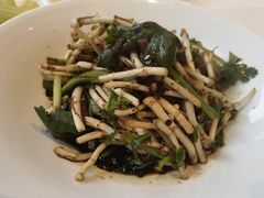 -黔蘑菇四季餐厅(观山湖店)