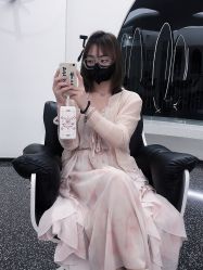 -AYO SALON