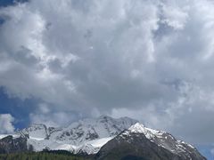 -亚拉雪山风景区