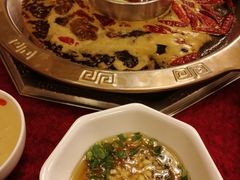 -山城年华老火锅(玉林店)