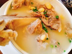 -沪西老弄堂面馆(定西路店)