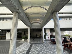 -香港大学