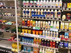 -全家便利店(新闸路二店)